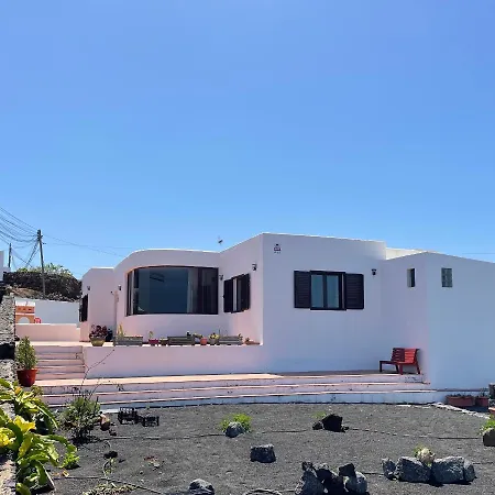 Holiday home Casa El Guirre - *