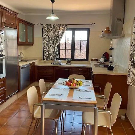 Casa El Guirre - Holiday home Tinajo